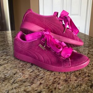 PINK PUMA SHOES size:7 women’s shoes